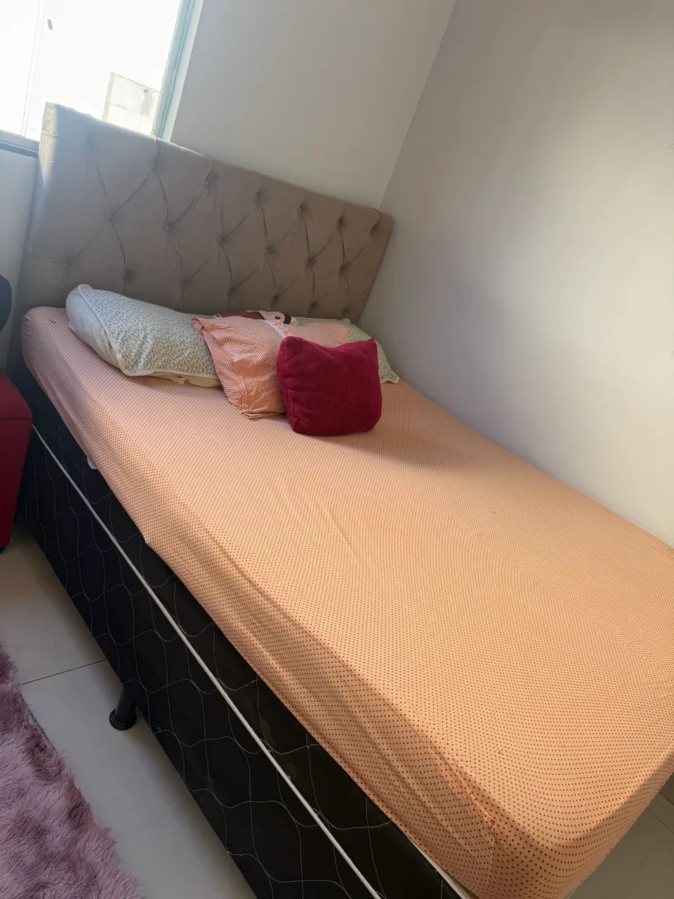 Cama box com cabiceira 