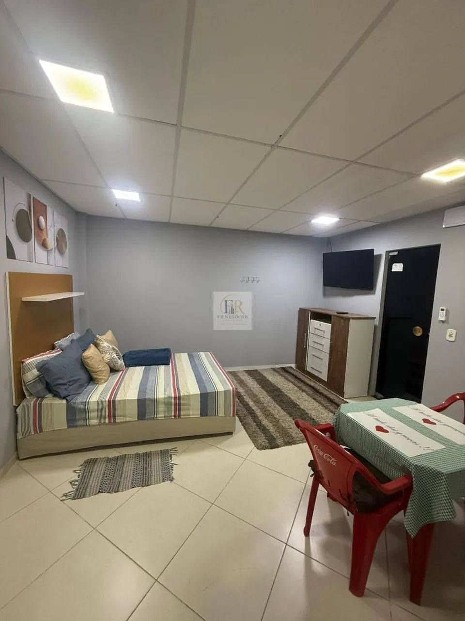 Kitnet para alugar em Vila Velha, Cocal, com 1 quarto, com 35 m²
