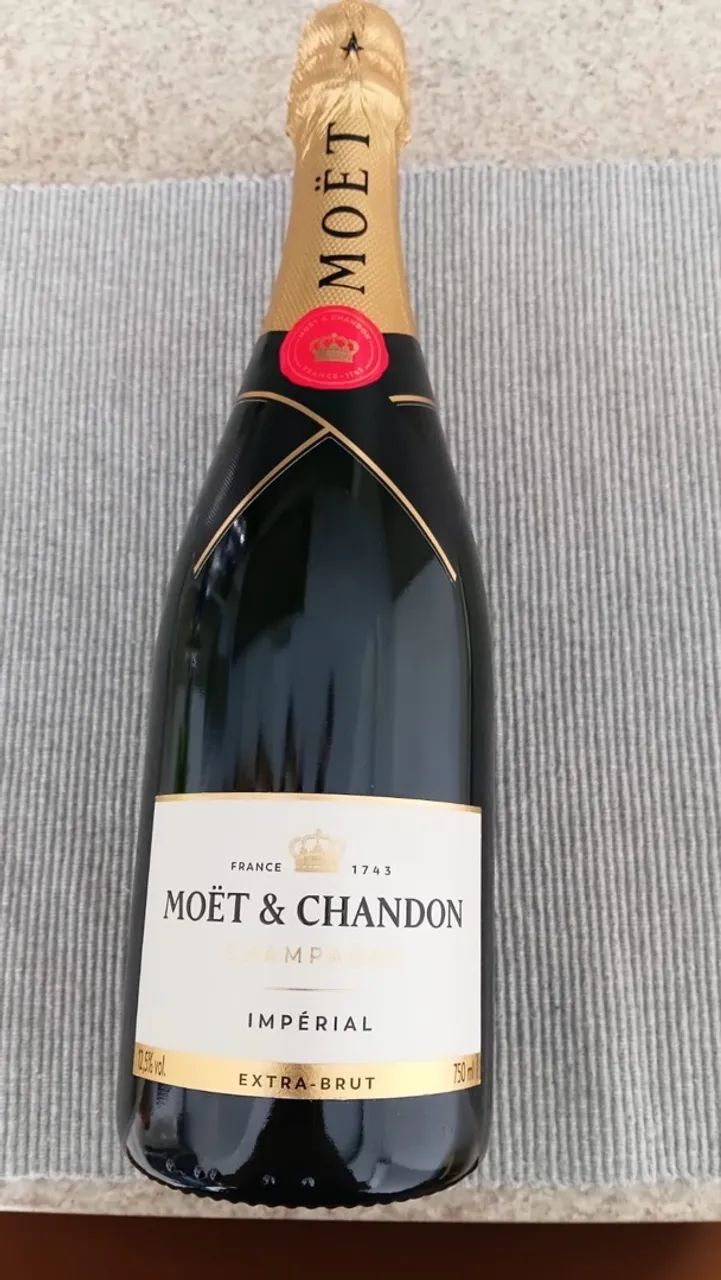 Champagne Extra-Brut Imperial Moet e Chandon 750ml - Foto 2