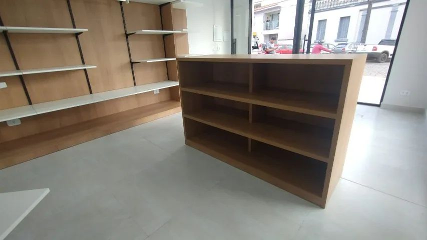 Balcões e Prateleiras de Loja  - Foto 2
