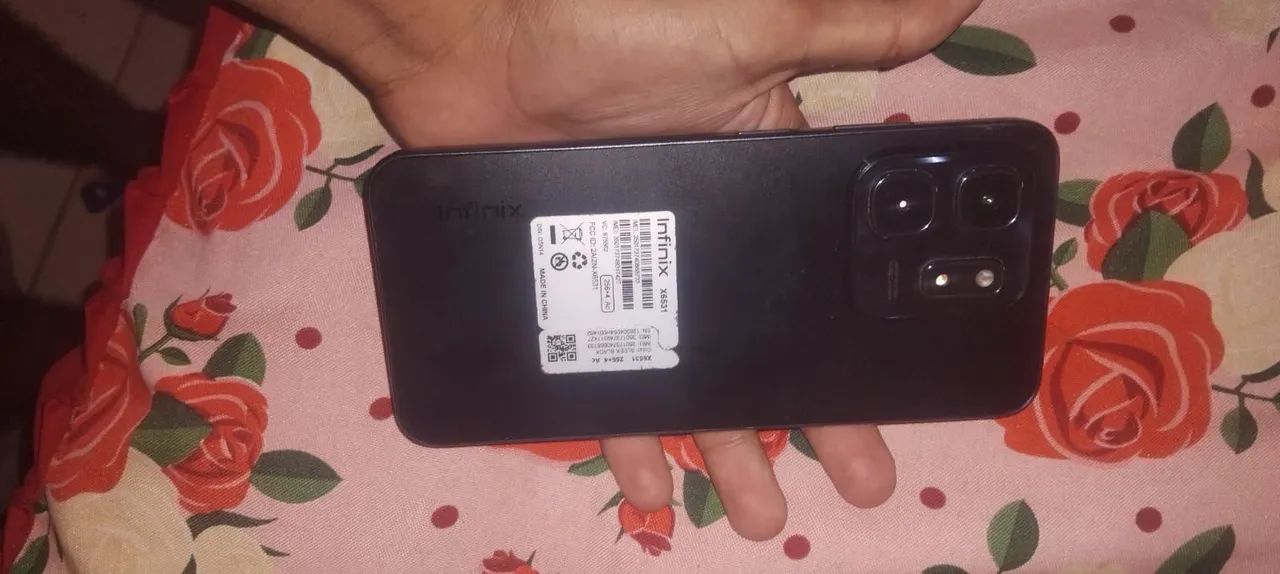 vende-se INFINIX HOT i50 256GB 1.450 - Foto 2