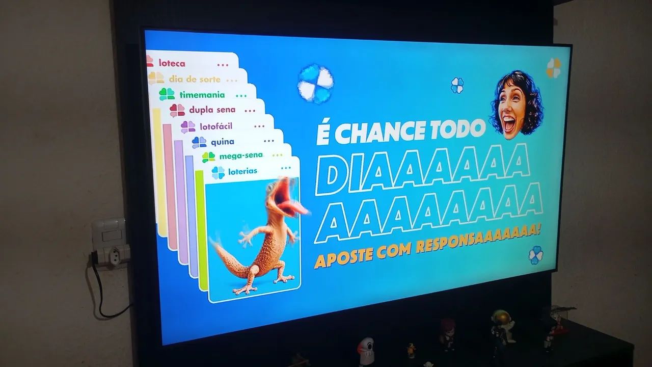 SMART TV SAMSUNG 55 POLEGADAS 4K - Foto 3