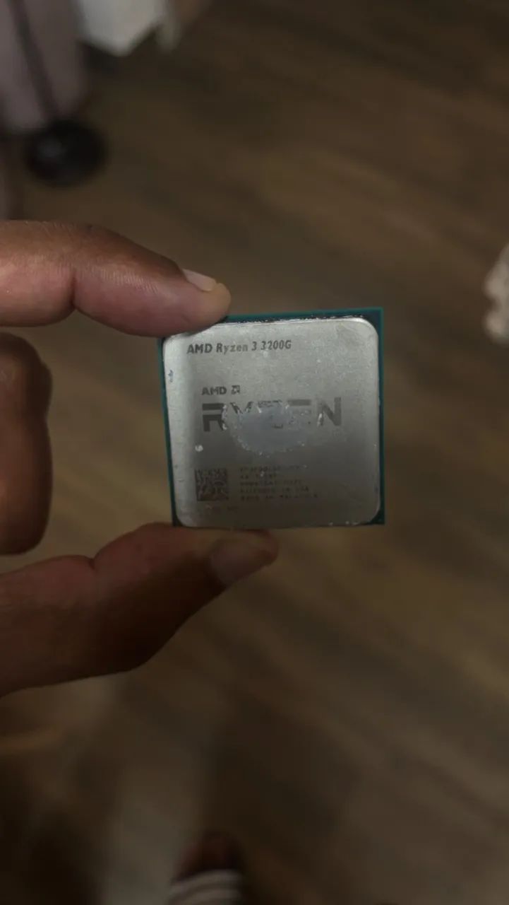 AMD Ryzen 3 3200G - Foto 2