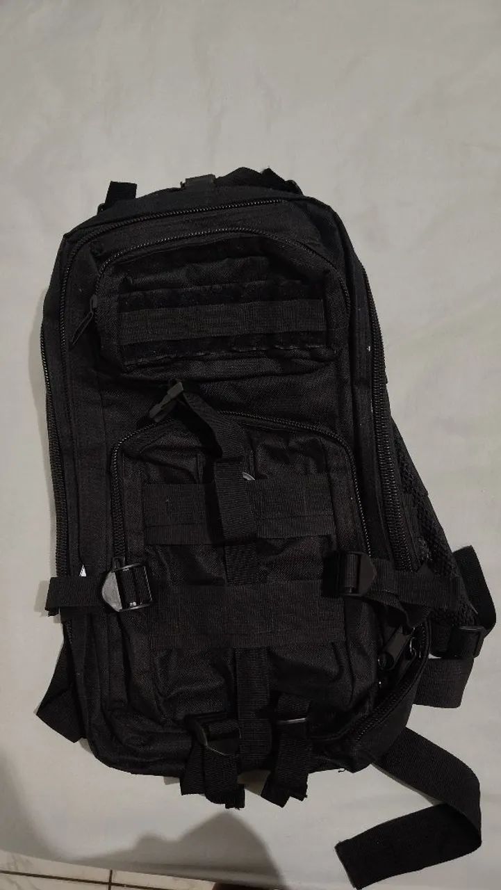 Mochila preta tática 