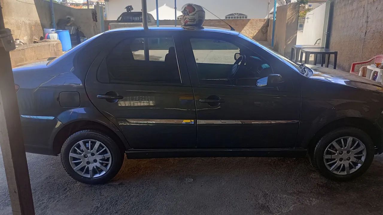 Fiat Siena Siena EL Celeb. 1.0 mpi Fire Flex 8V 4p 2010