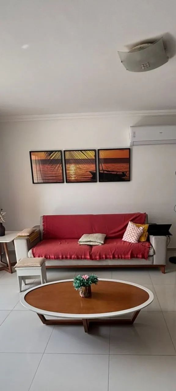 Sofá de 3 lugares - 2,40m
