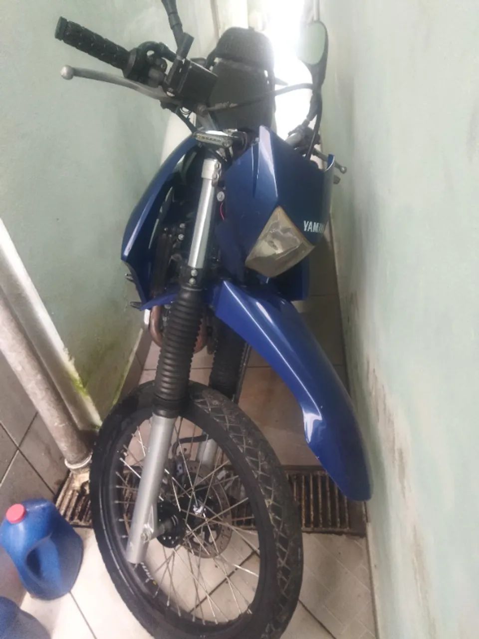 Vendo moto Lander 2014/2015