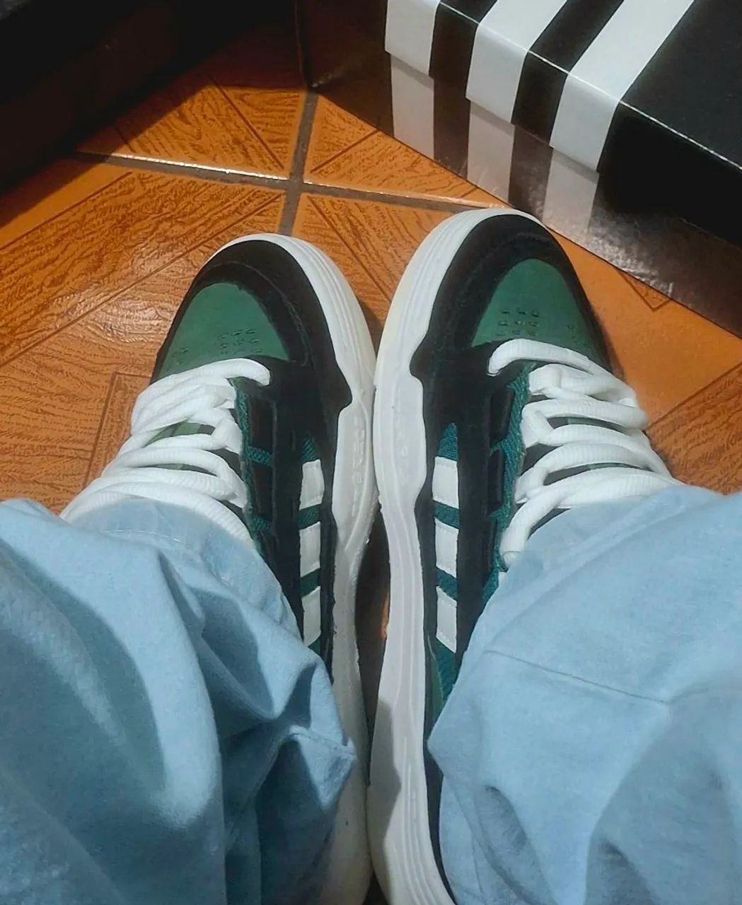 Tênis ADI 2000 Verde - Adidas - Foto 4