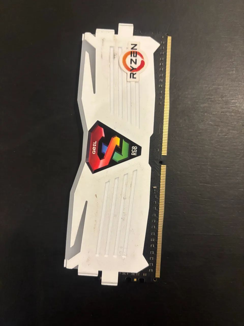 Memória RAM GeIL EVO X RGB DDR4 - 8GB 3000MHz