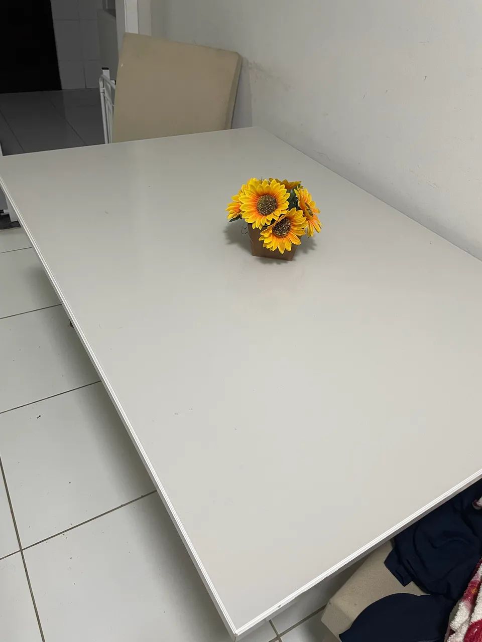 Mesa de jantar com tampo de vidro - Foto 3