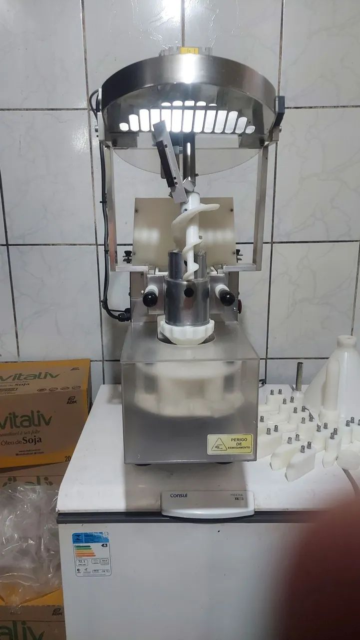 Vendo máquinas para fabricar salgados fritos. - Foto 3