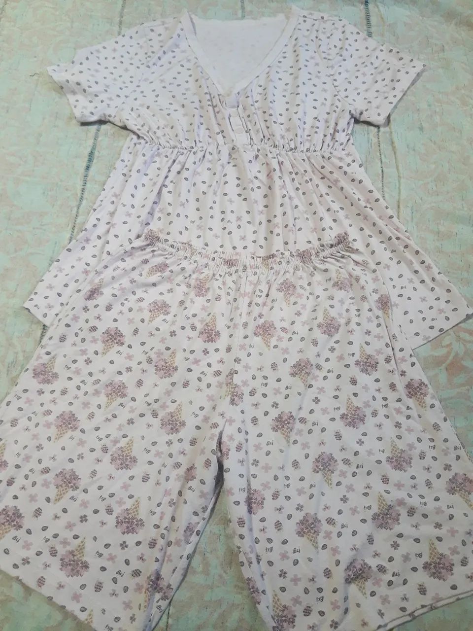 Pijama feminino usado só uma vez 