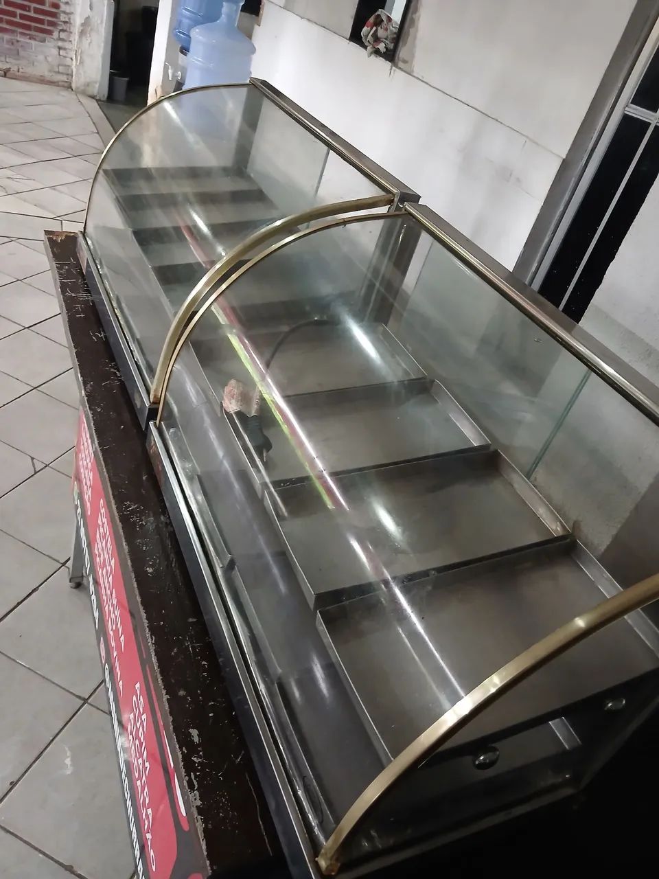 Vendo 2 estufas de salgados 