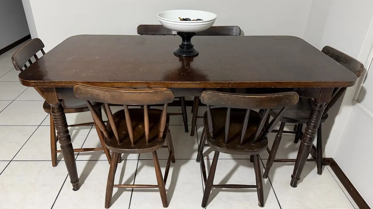 Mesa de Jantar 6 lugares 