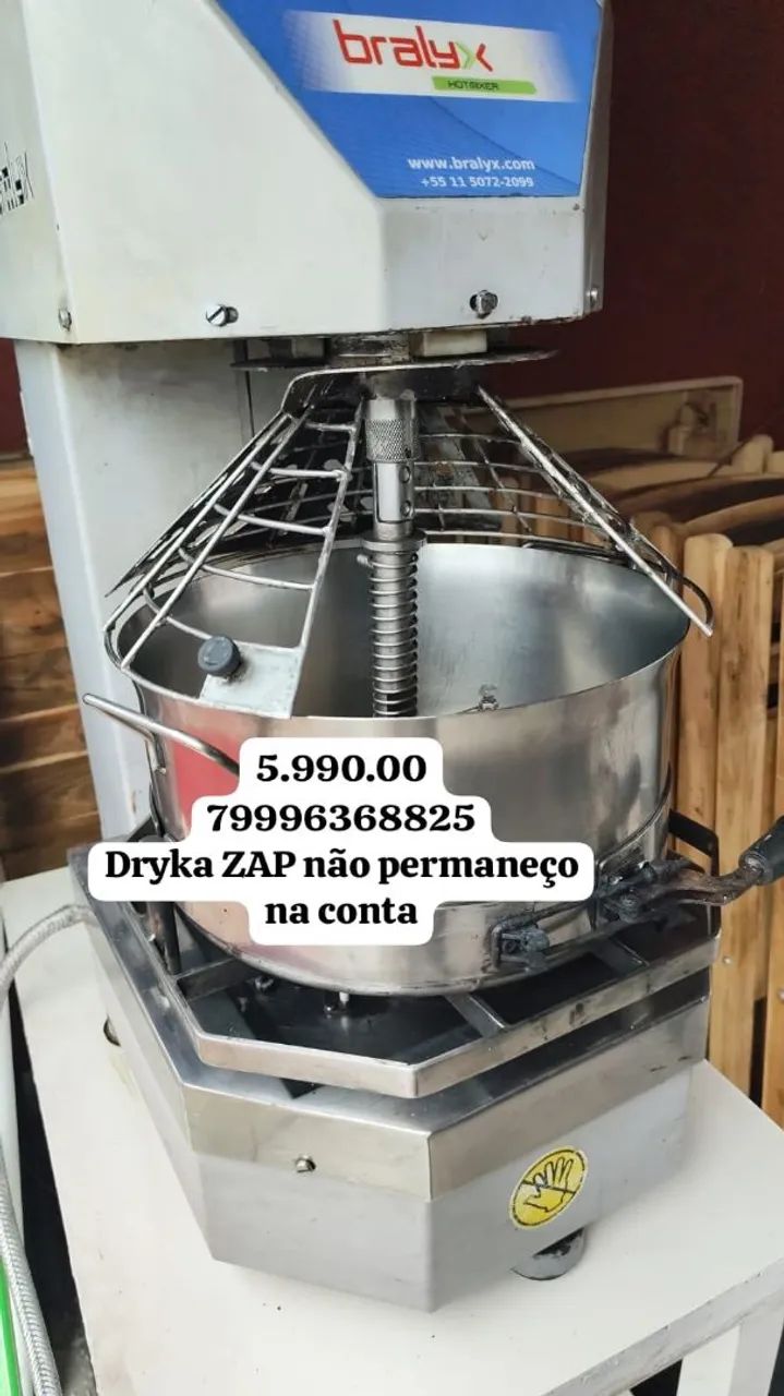 Masseira e cozinheira profissional 