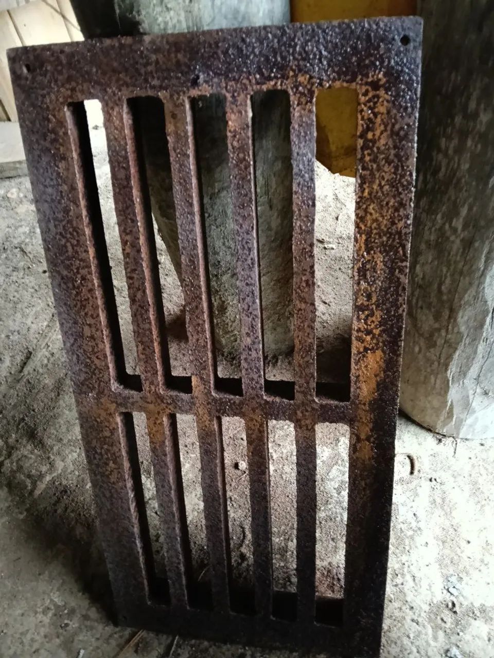 Grade de ferro para drenagem 