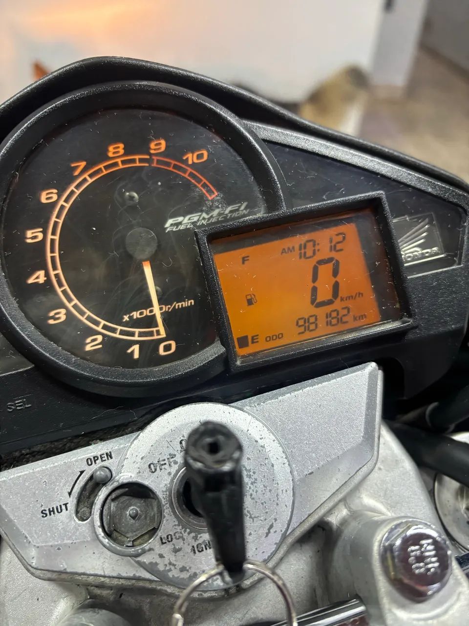 CB300R - 2011 - Foto 3