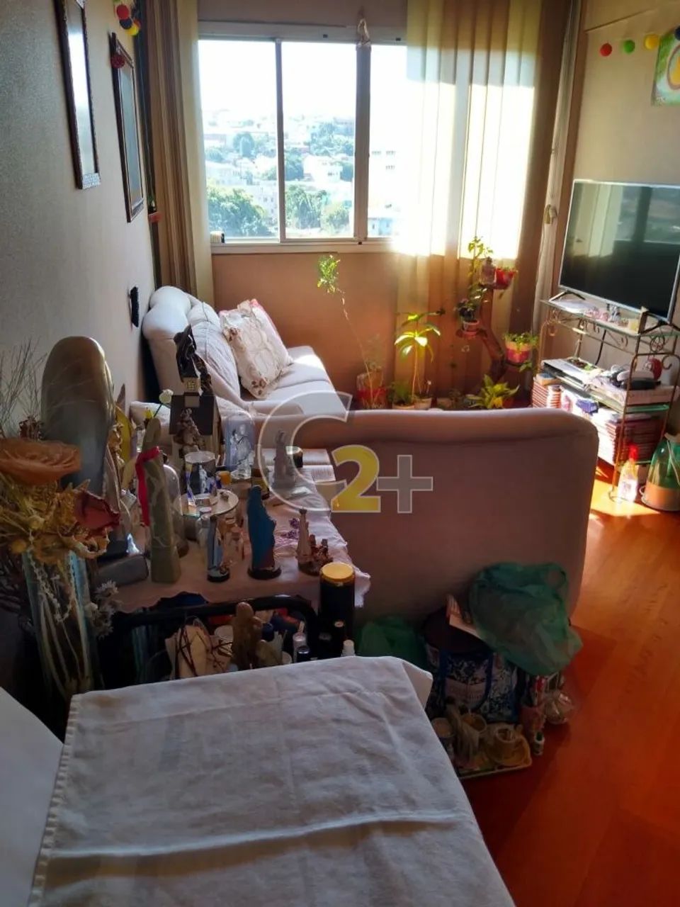 APARTAMENTO - 2 DORMS - 01 VAGA