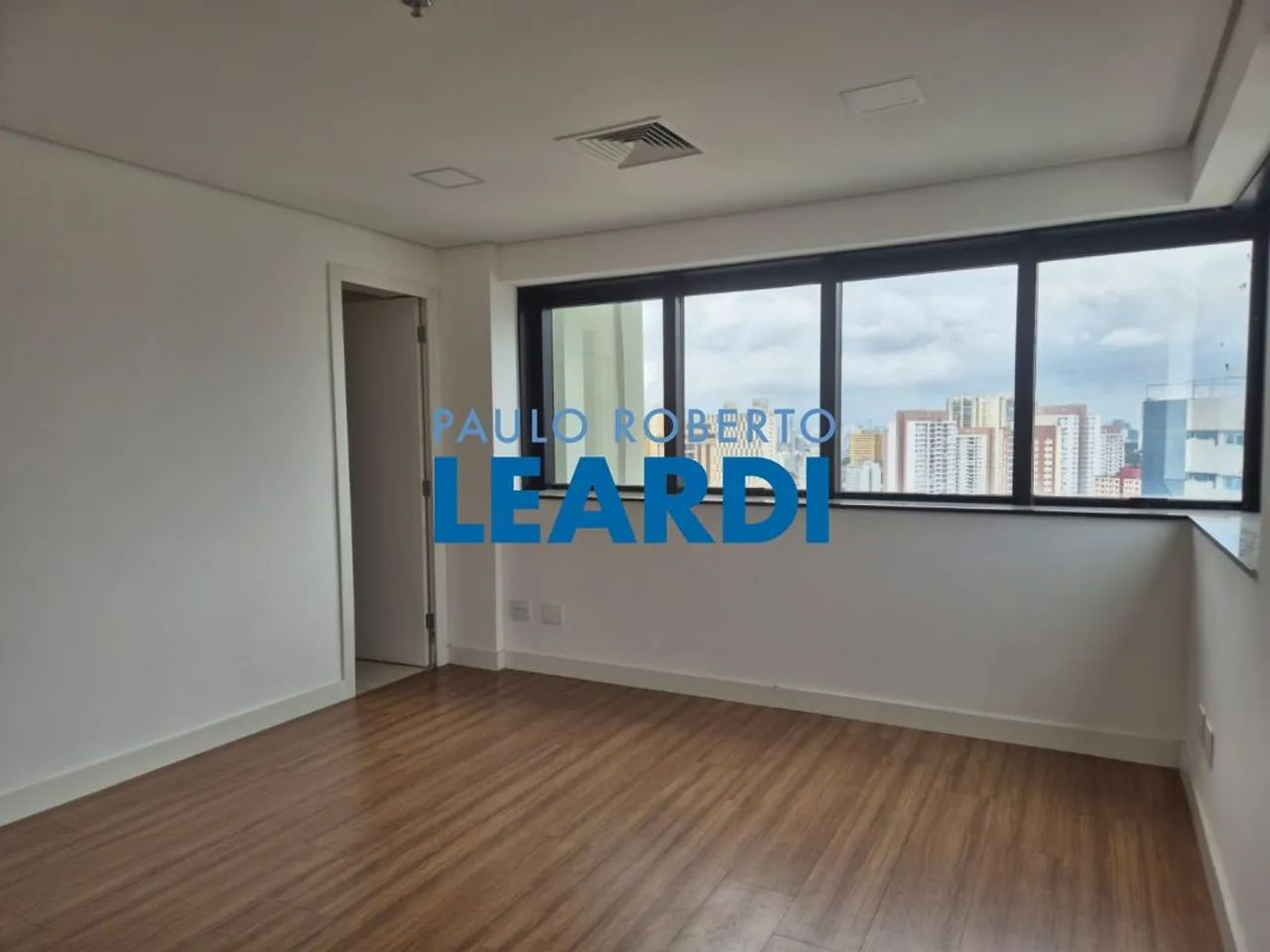 COMERCIAL - ACLIMAÇÃO - SP