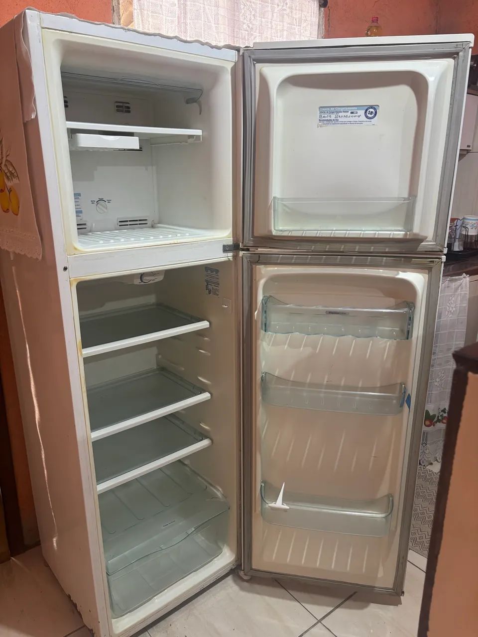 Vendo Geladeira Eletrolux  - Foto 5