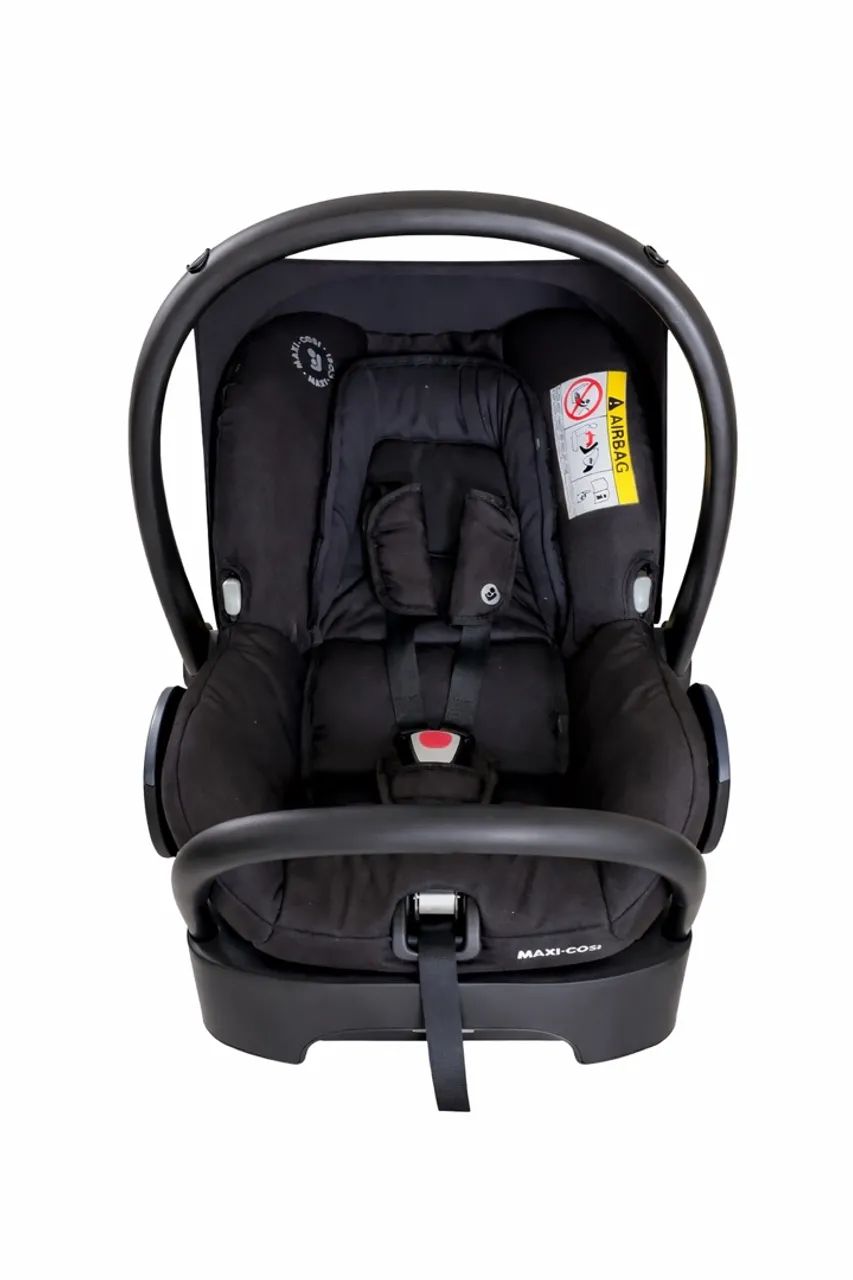 Bebê conforto + base maxi cosi eva2