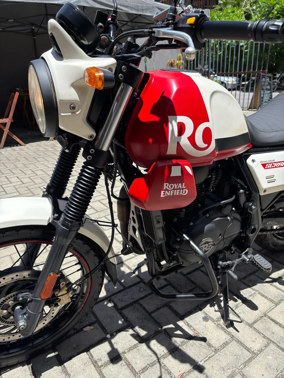 ROYAL ENFIELD SCRAM 411  - Foto 3