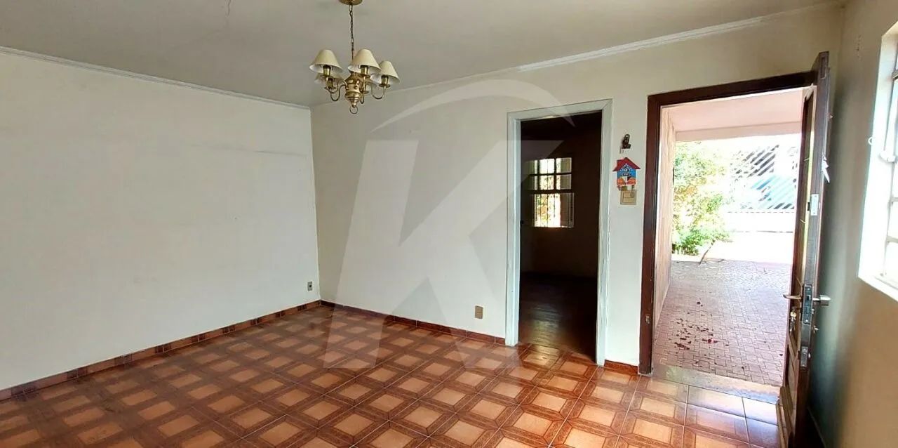 Casa com 3 quartos, edícula, churrasqueira e 3 vagas - Parada Inglesa - Foto 2