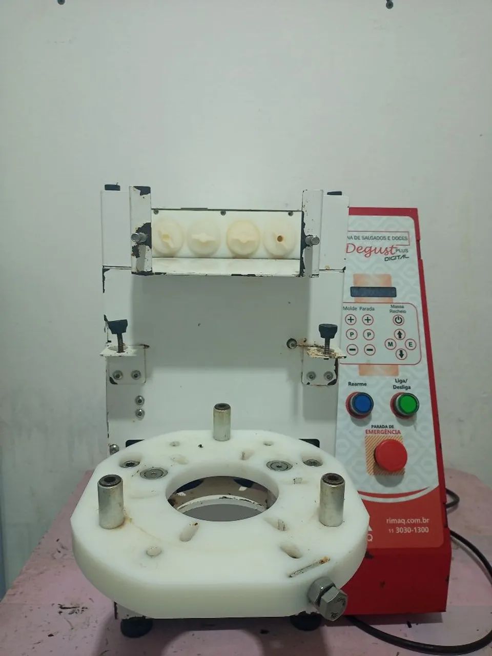 Kit modeladora de salgados e masseira  - Foto 4