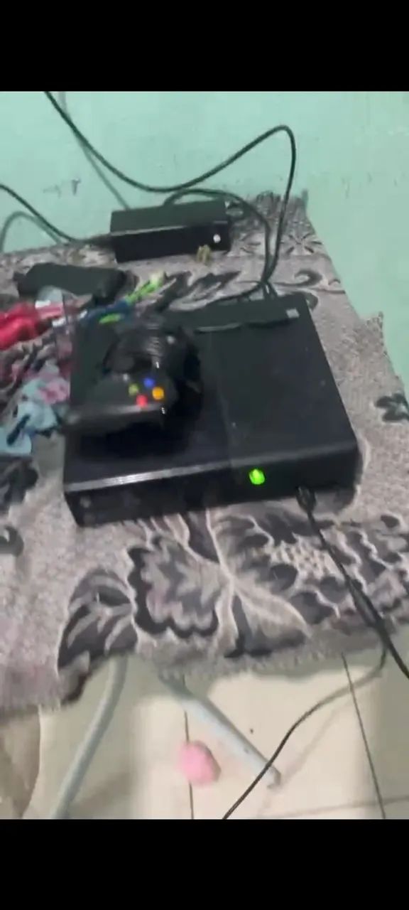 Vendo Xbox 360