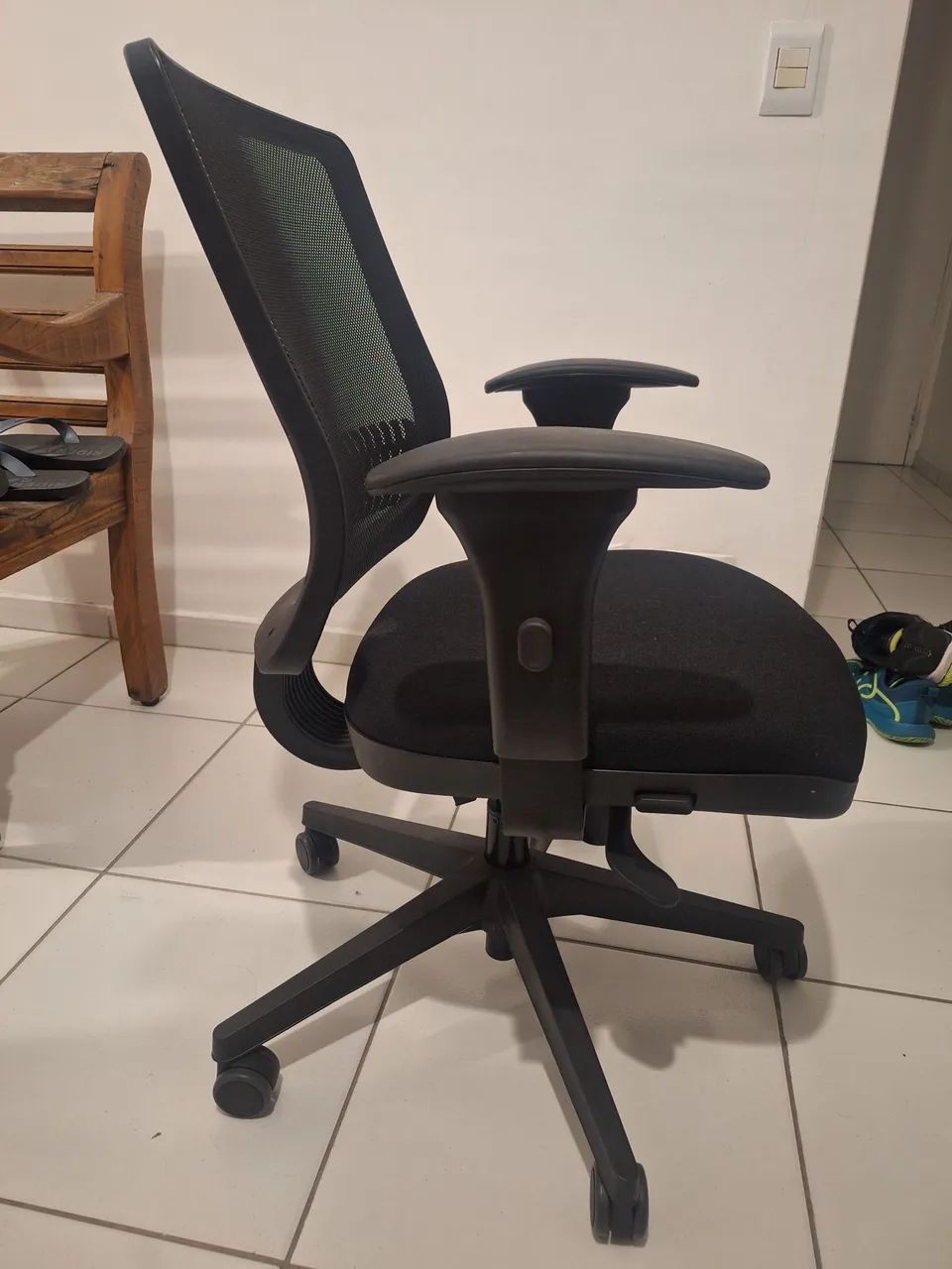 Cadeira Flexform Uni All Black - Foto 2