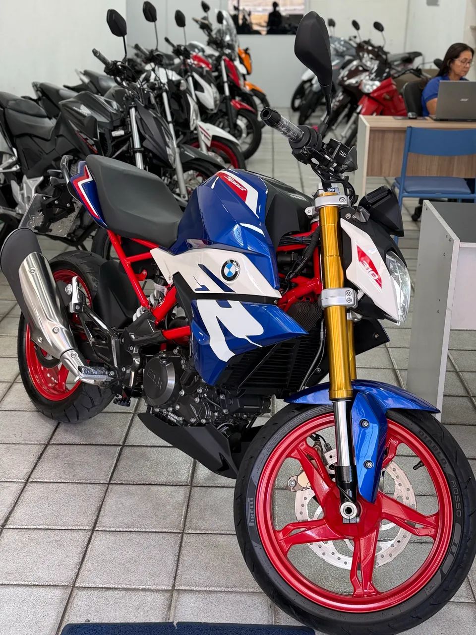 BMW G 310 R 2024