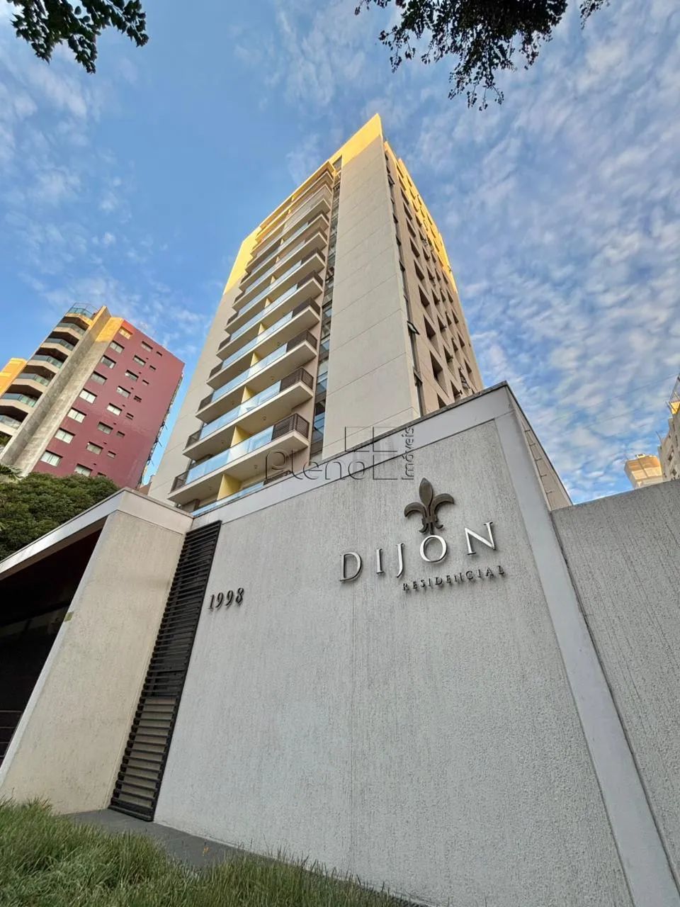 Apartamento para alugar em Campinas, Cambuí, com 1 suíte, com 57 m² - Foto 2