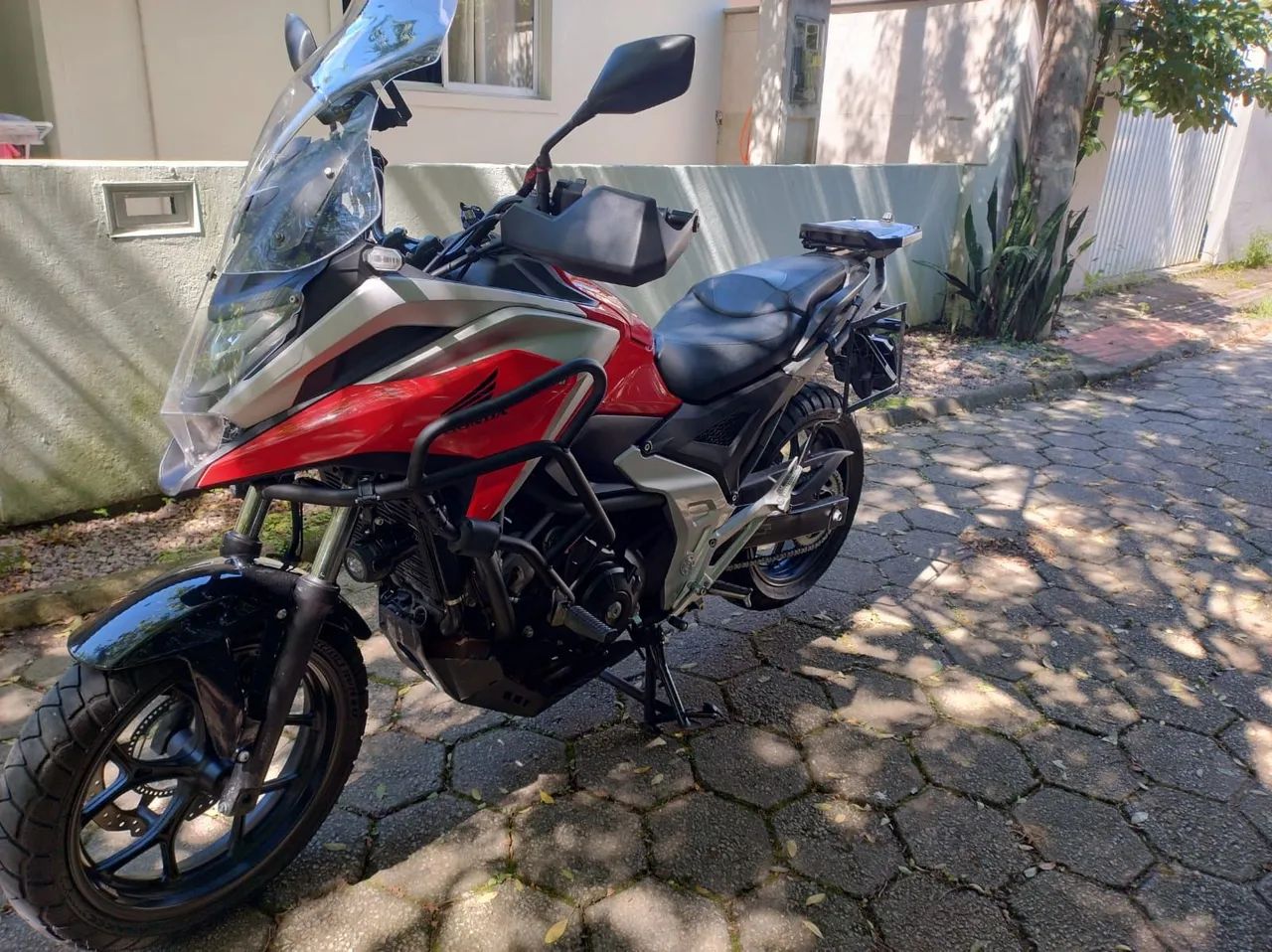 Honda NC750x - Manual - 2023 - Foto 3