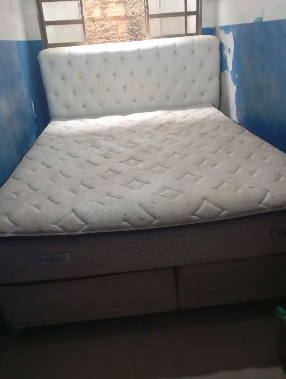 Cama box Queen + cabeceira estofada. - Foto 5