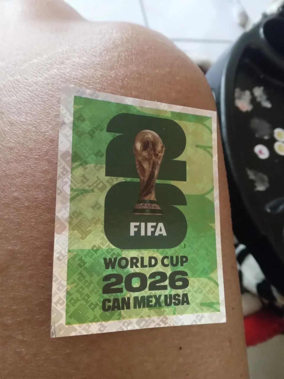 Vendo figurinha prateada México 