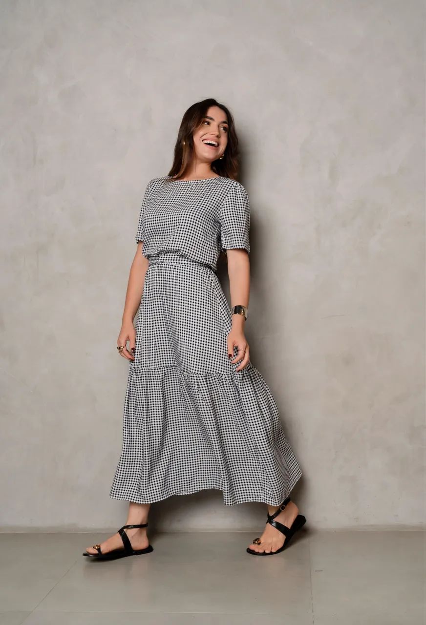 Vestido NOVO xadrez com faixa  - Foto 5