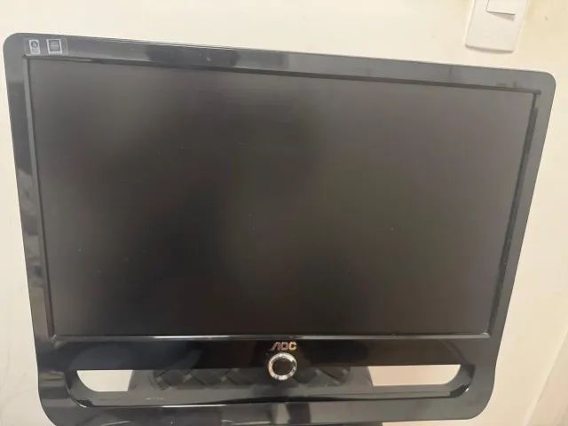 Monitor da marca AOC f19l