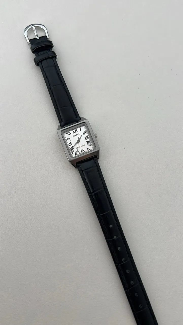 Relógio Casio Clássico LTP-V007 - Estilo Retangular Elegante (Estilo Tank) - Foto 3