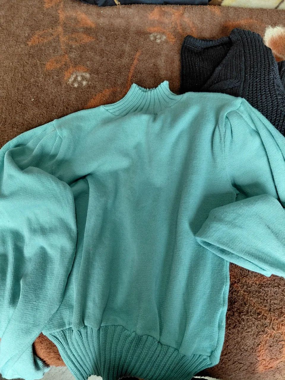 Lote com blusas de lã P/M  - Foto 5