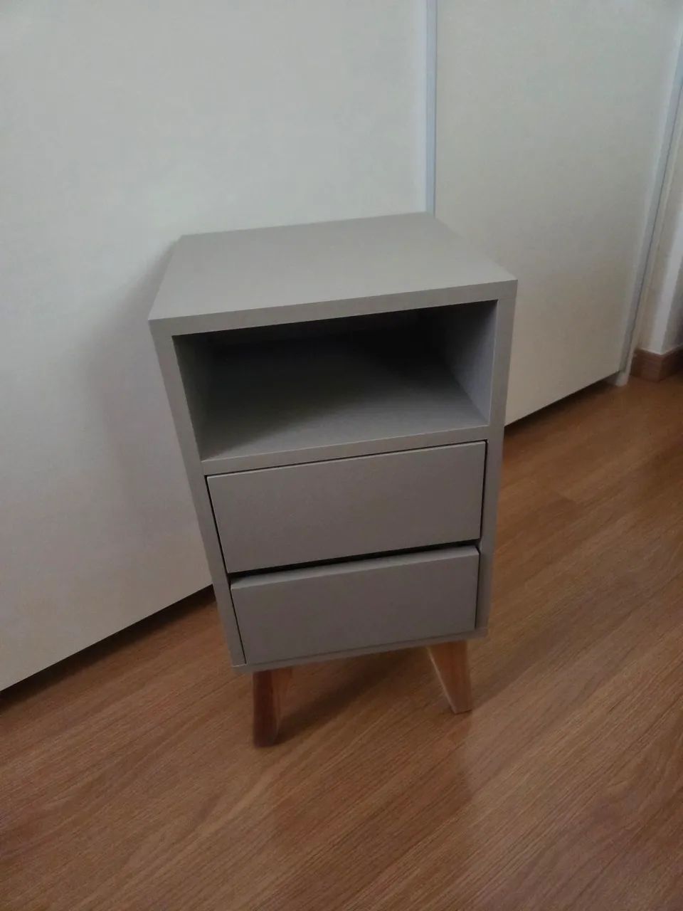 Conjunto de mesa de cabeceira 