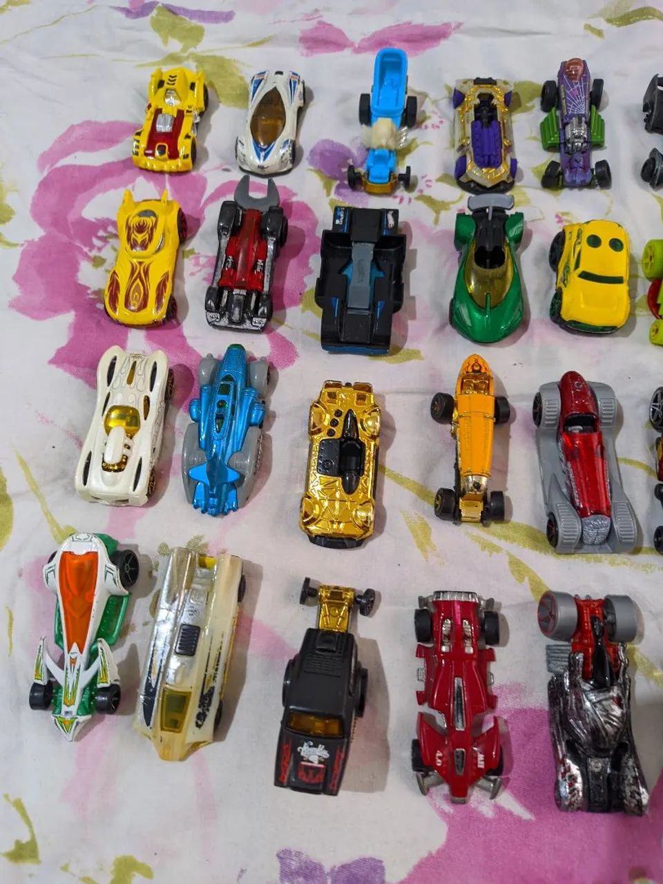 Lote 9 Hotwheels loose usados. - Foto 3