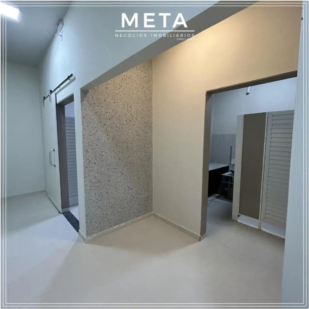 ALUGA-SE EXCELENTE IMÓVEL COMERCIAL NO BAIRRO BURITIS | AMPLO E PRONTO PARA SUA EMPRESA - Foto 5