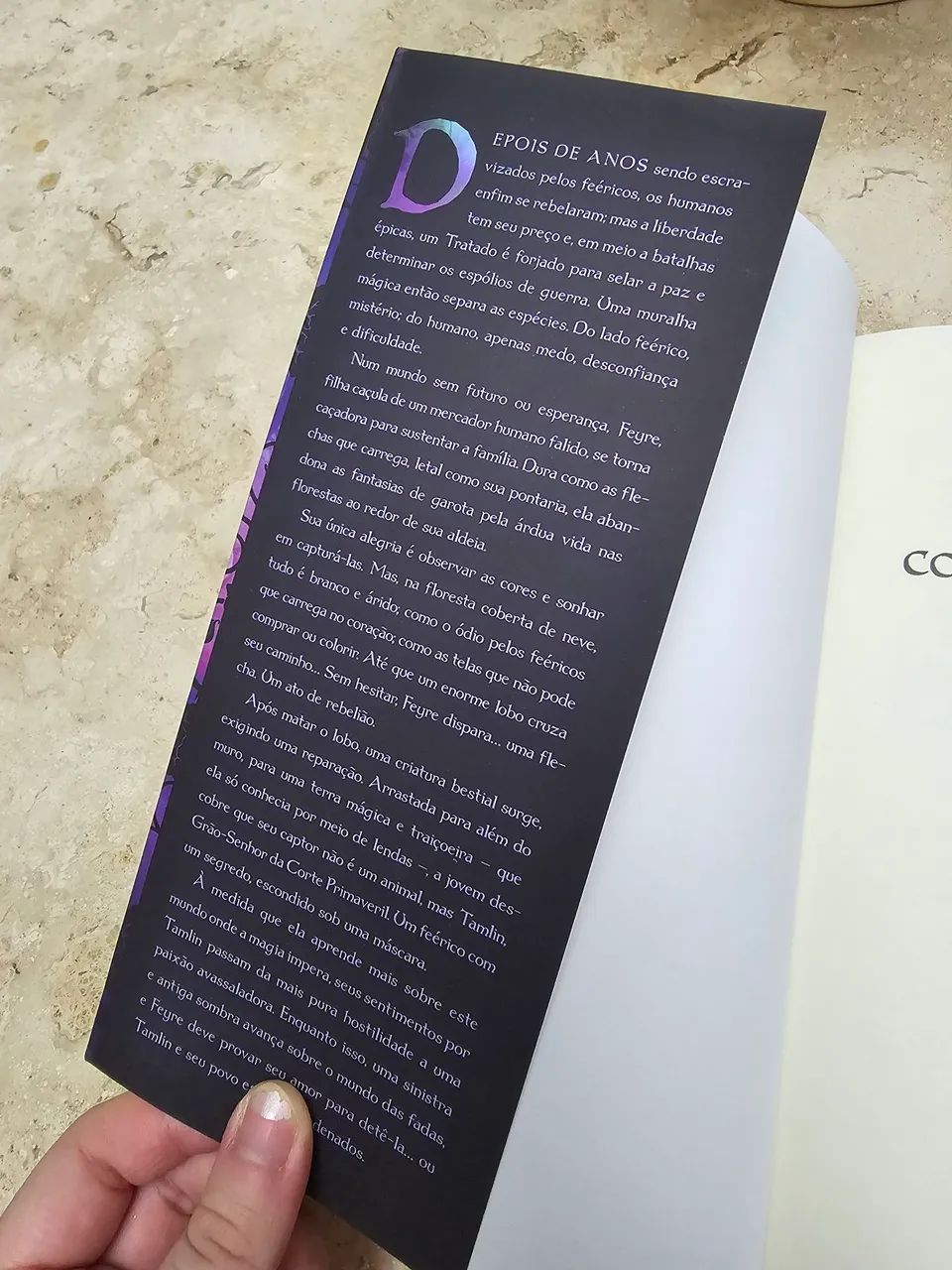 Livro: "Corte de Espinhos e Rosas" - Foto 5