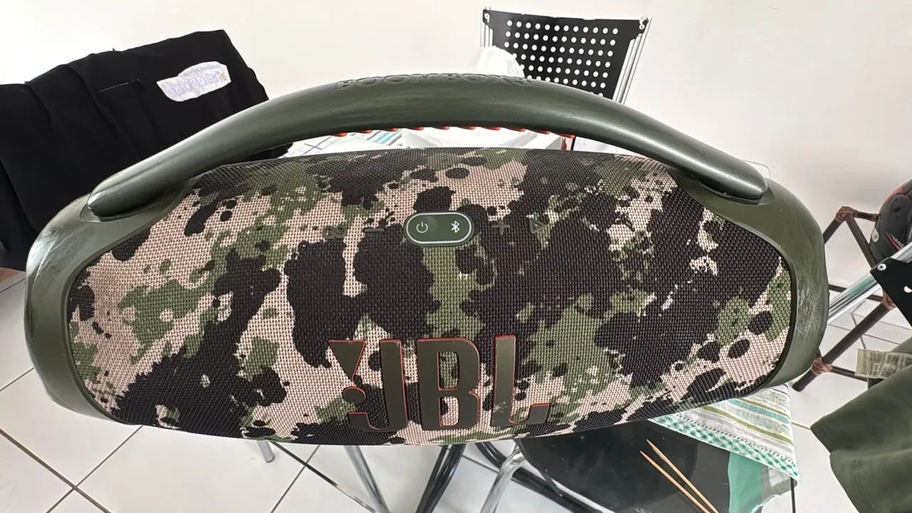 JBL 3 camuflada nova 