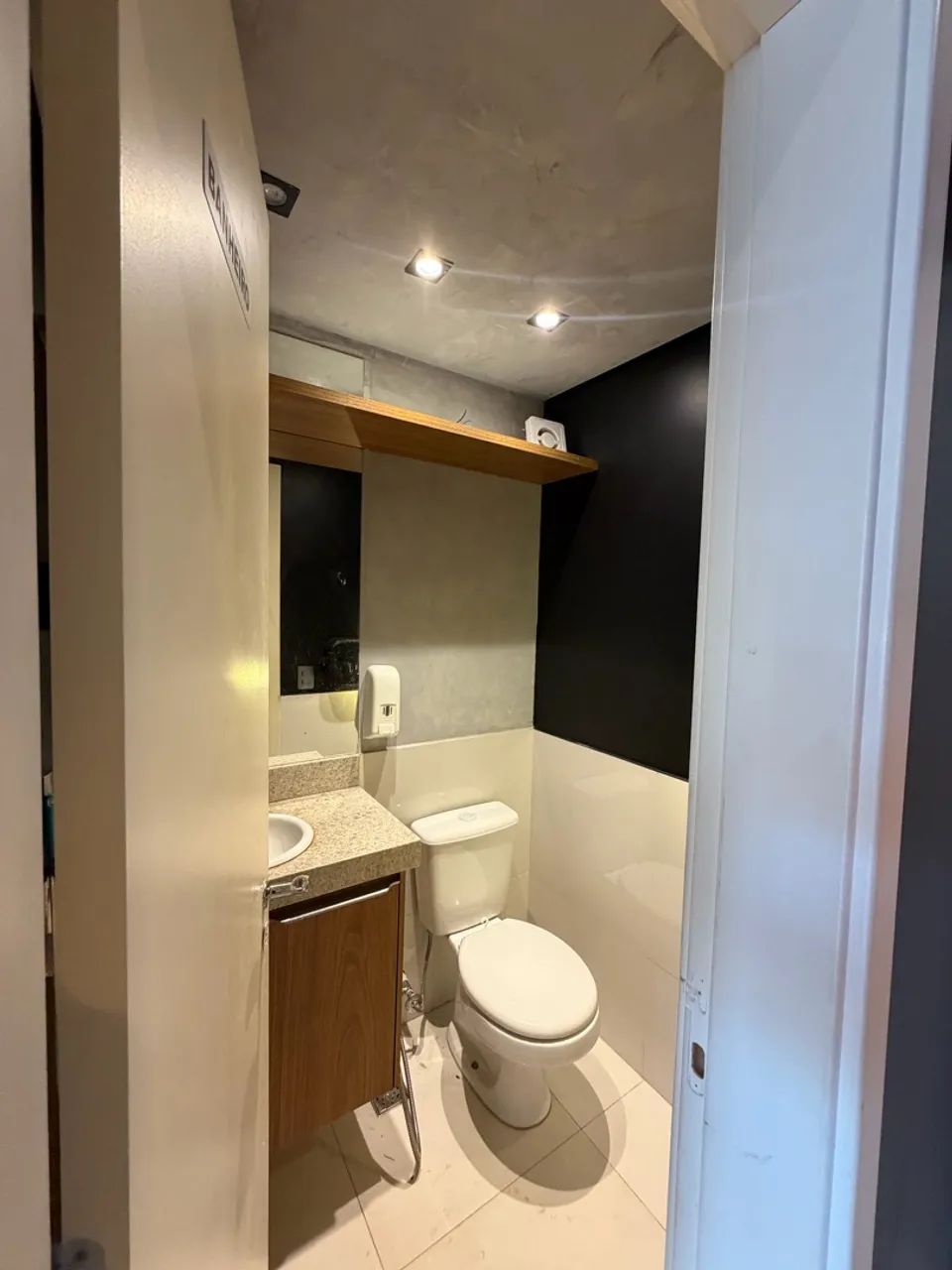 Escritório Mobiliado no Setor Oeste | Vaga de Garagem e Recepção - Foto 5