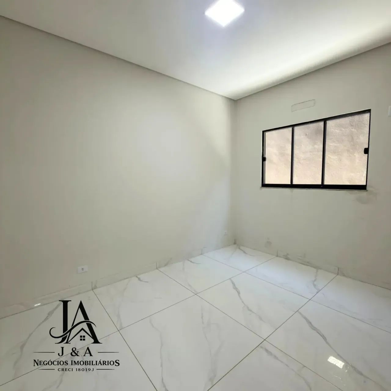 Casa alto padrão com 3 quartos sendo 1 suíte com closet - Foto 5