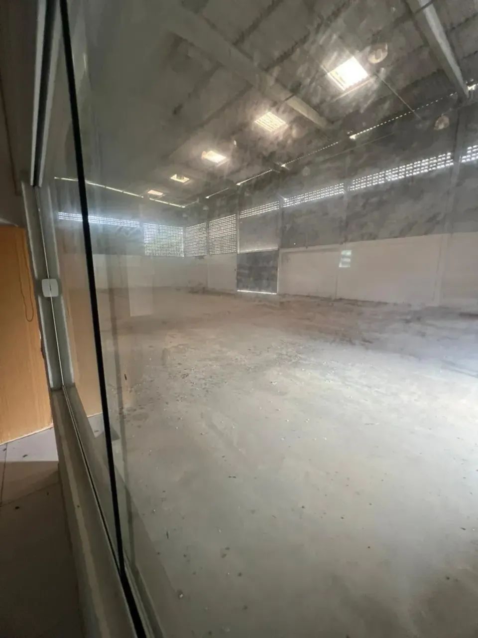 Galpão com 600 m2 e amplo pátio próximo a BR 101em Conde PB - Foto 2
