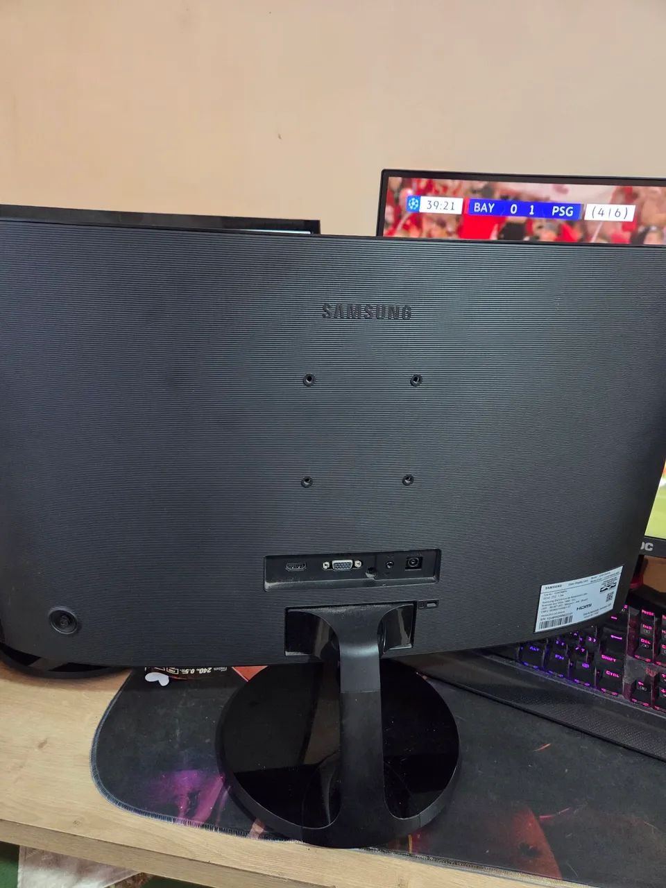 Monitor Samsung 24' Curvo - Foto 2