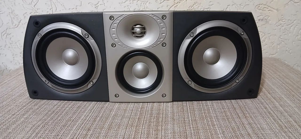 Caixa Central JBL