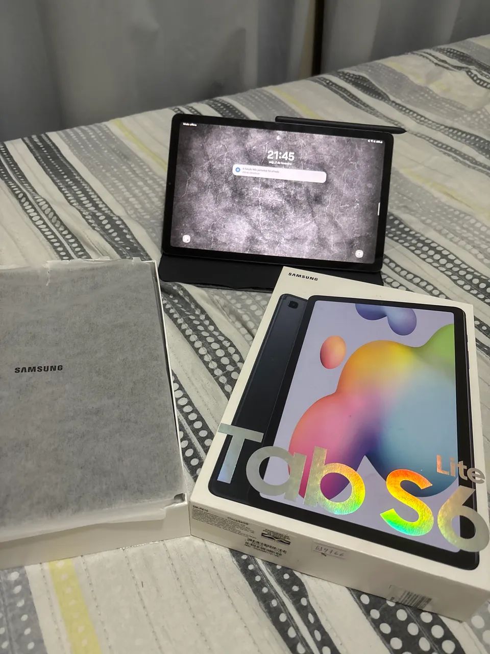 Tablet Samsung Tab S6 Lite - Com acessórios, caixa e nota fiscal - Pra vender logo 